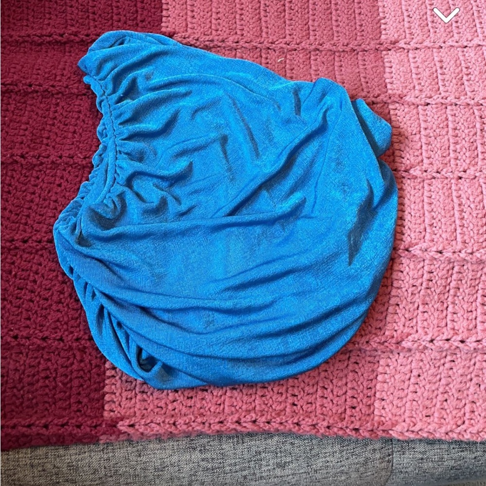 blue off the shoulder cropped tank top:)